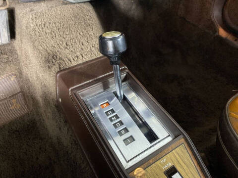 1982 Chrysler Le Baron Medallion