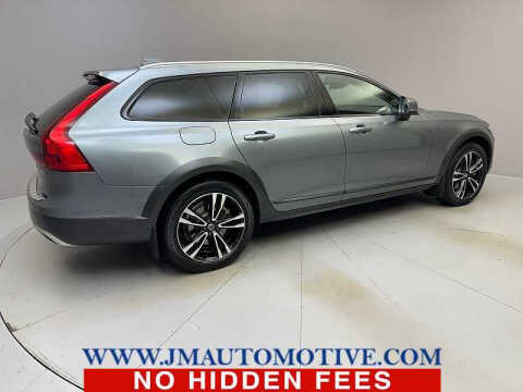 2019 Volvo V90 Cross Country T5