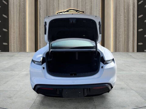 2022 Porsche Taycan