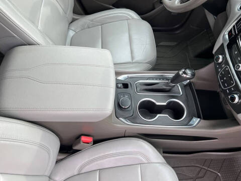 2020 Chevrolet Traverse LT Leather