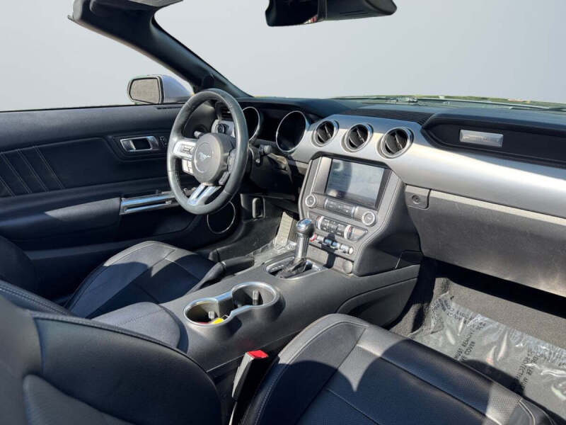 2023 Ford Mustang EcoBoost Premium