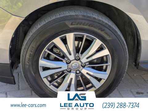 2018 Nissan Pathfinder SV