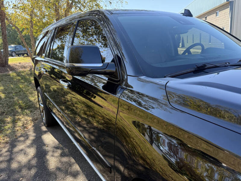 2020 Cadillac Escalade ESV Premium Luxury