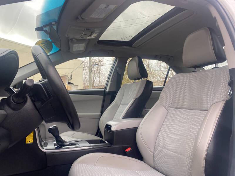 2015 Toyota Camry SE