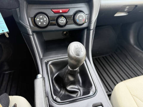 2019 Subaru Impreza 2.0i