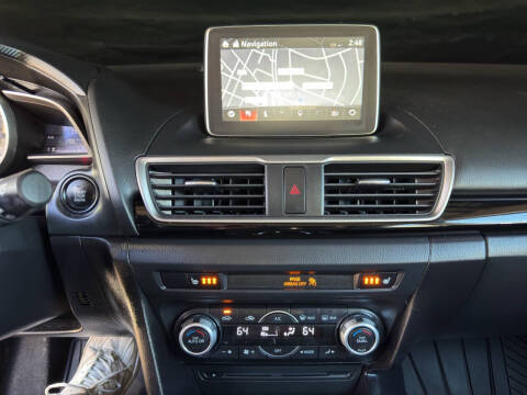 2015 Mazda MAZDA3 i Grand Touring