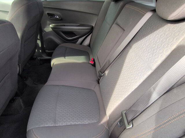 2022 Chevrolet Trax LS