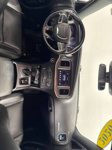 2020 Dodge Charger SXT