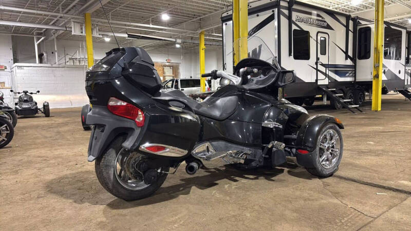 2011 Can-Am Spyder