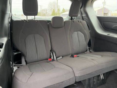 2022 Chrysler Pacifica Touring
