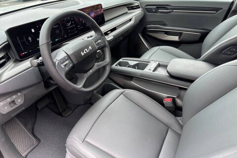 2026 Kia EV9 Light Long Range