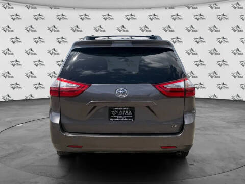 2017 Toyota Sienna