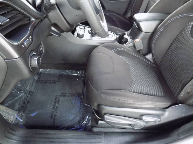 2020 Jeep Cherokee Latitude