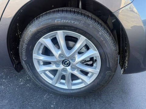 2017 Mazda MAZDA3 Sport