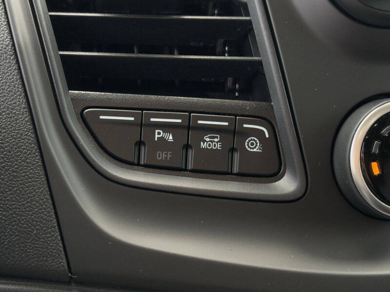 2025 Ford Transit 250