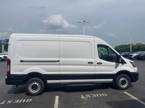2025 Ford Transit 250
