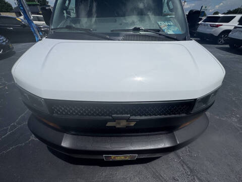 2021 Chevrolet Express 2500