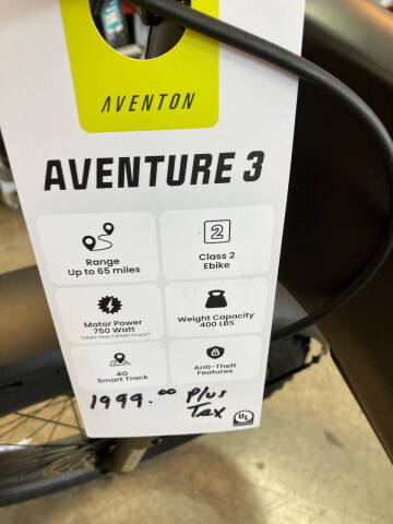 2025 Aventon  D35D3267