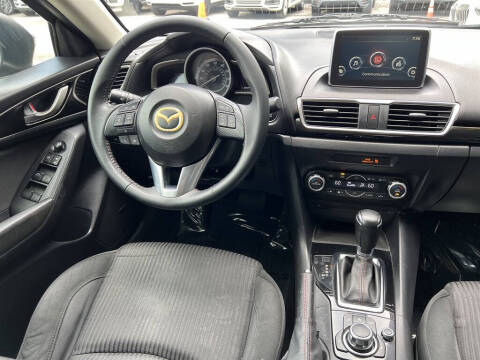 2015 Mazda MAZDA3 i Touring