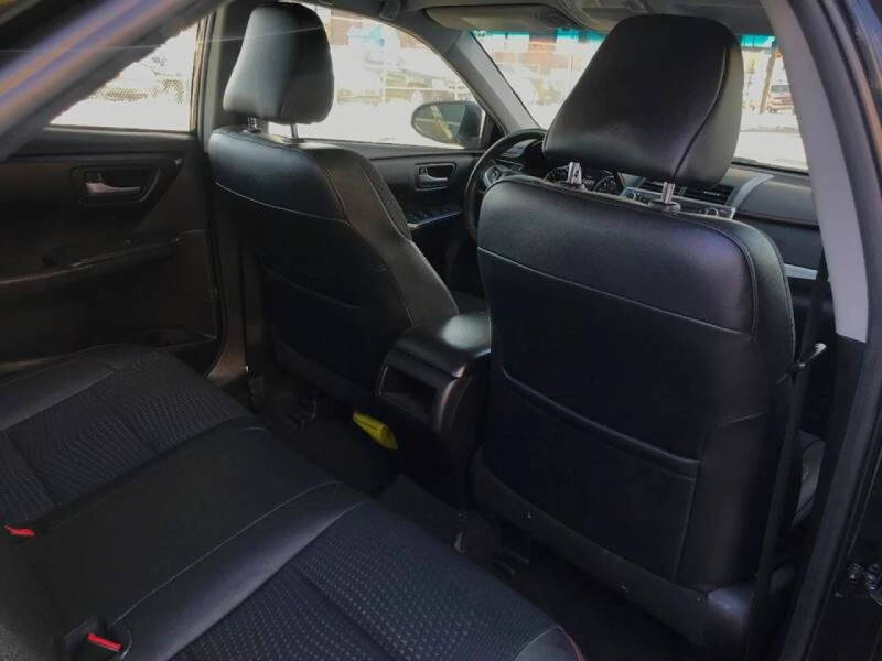 2015 Toyota Camry SE