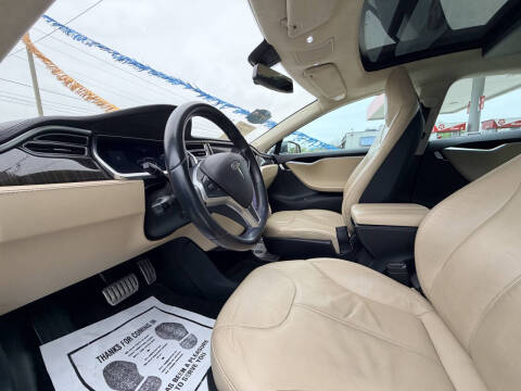 2013 Tesla Model S Performance