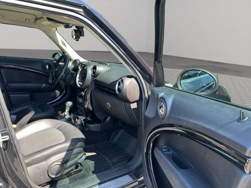 2015 MINI Countryman Cooper