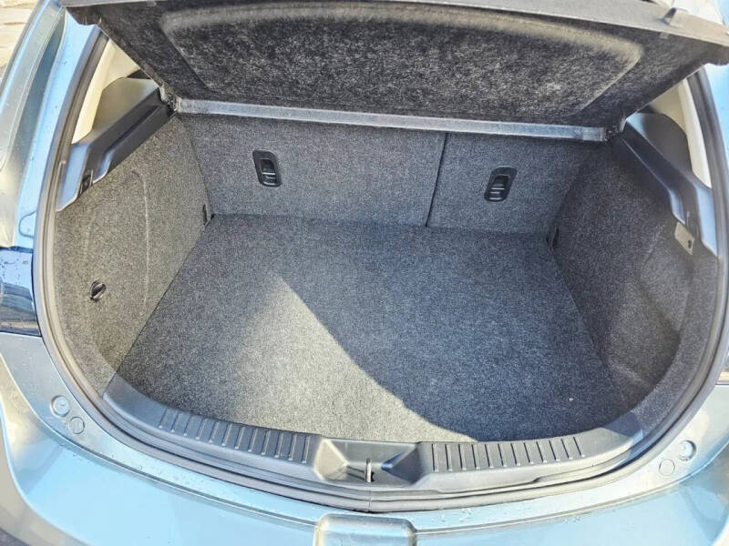 2012 Mazda MAZDA3 i Touring