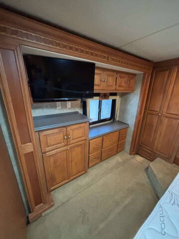 2008 Freightliner XC RAISED RAIL