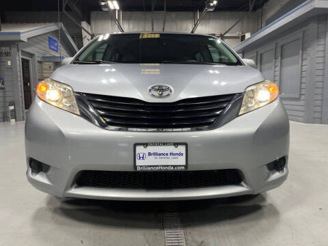 2012 Toyota Sienna