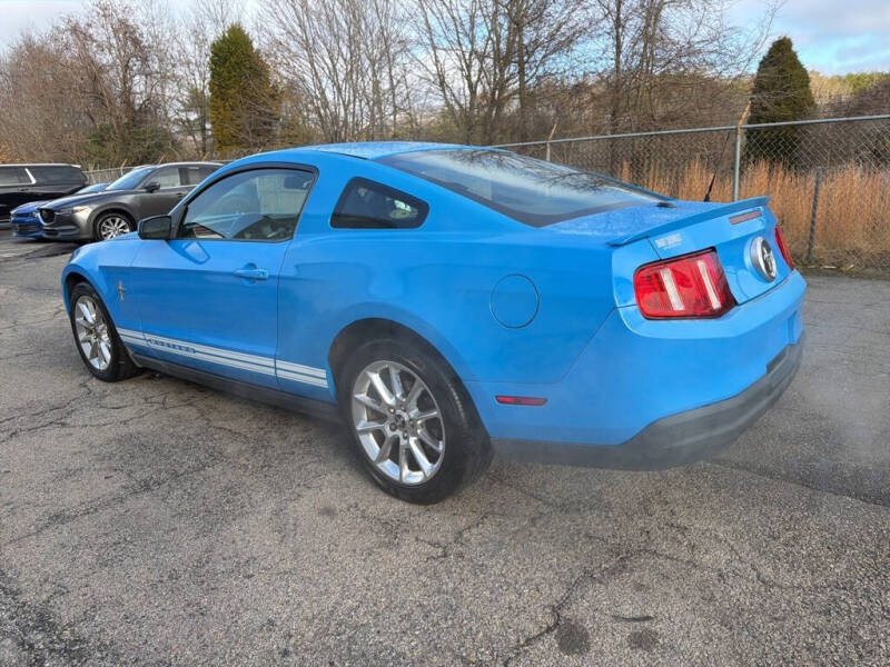 2010 Ford Mustang V6
