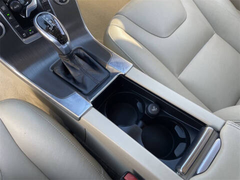 2015 Volvo S60 T5 Drive-E Premier