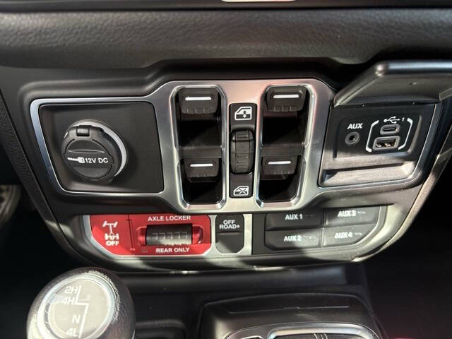 2025 Jeep Gladiator Willys