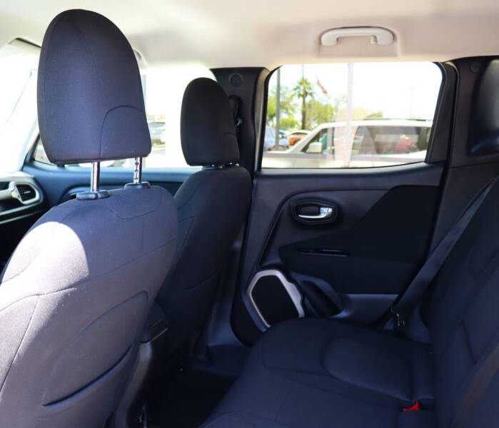 2017 Jeep Renegade Latitude