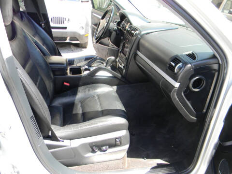 2005 Porsche Cayenne S