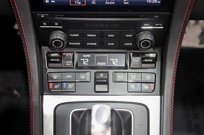 2023 Porsche 718 Boxster