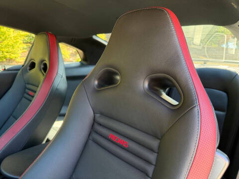 2015 Nissan GT-R Black Edition