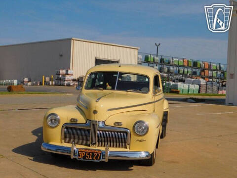 1942 Ford Super Deluxe