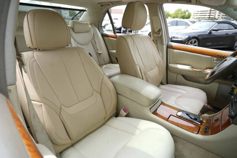 2005 Lexus LS 430