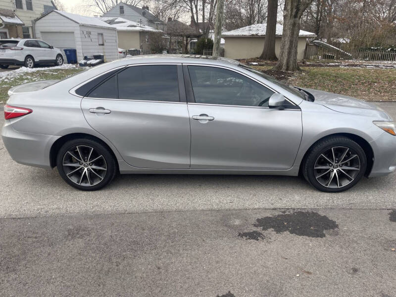 2016 Toyota Camry XSE