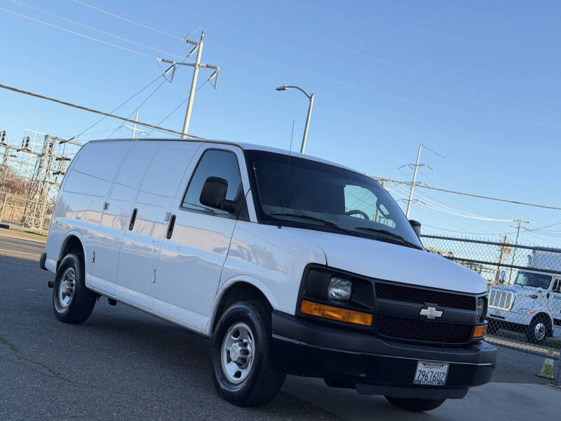 2016 Chevrolet Express 2500