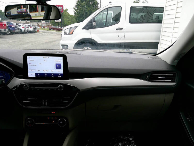 2021 Ford Escape SEL