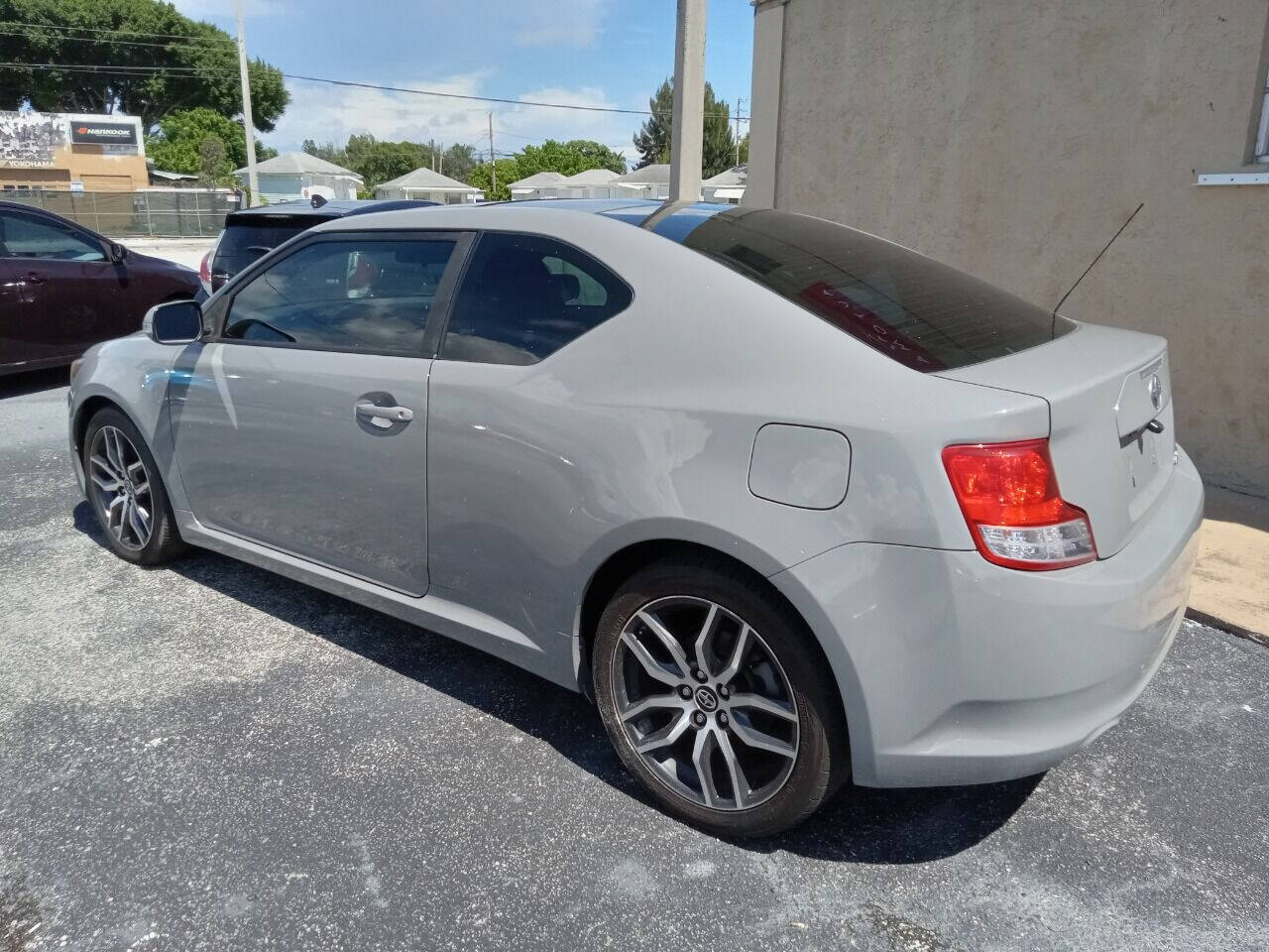 2011 TOYOTA SCION tC Hatchback - $14,999