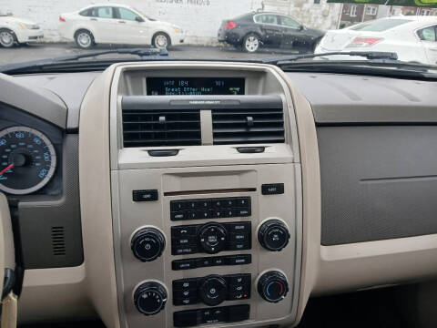 2011 Ford Escape XLT