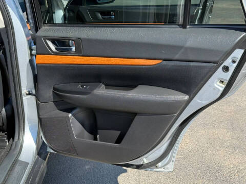 2013 Subaru Outback 3.6R Limited