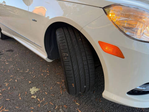 2012 Mercedes-Benz E-Class