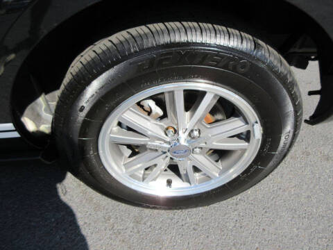 2005 Ford Mustang