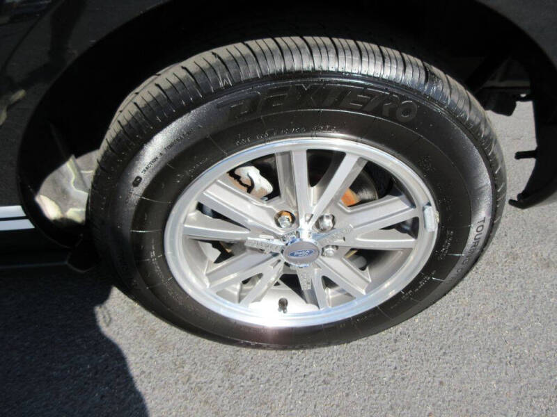 2005 Ford Mustang