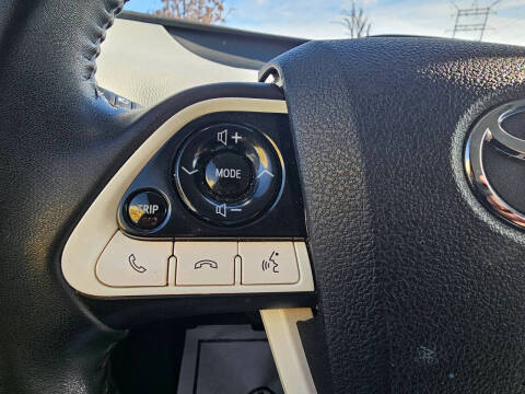 2018 Toyota Prius Three Touring