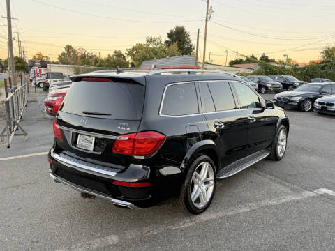 2013 Mercedes-Benz GL-Class GL 550 4MATIC