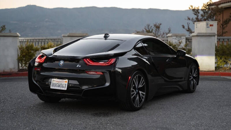 2015 BMW i8 null photo 14